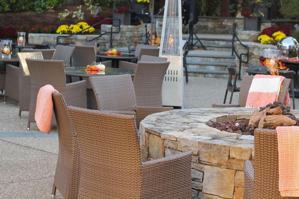 Doubletree By Hilton Hotel Boston - Bedford Glen 外观 照片