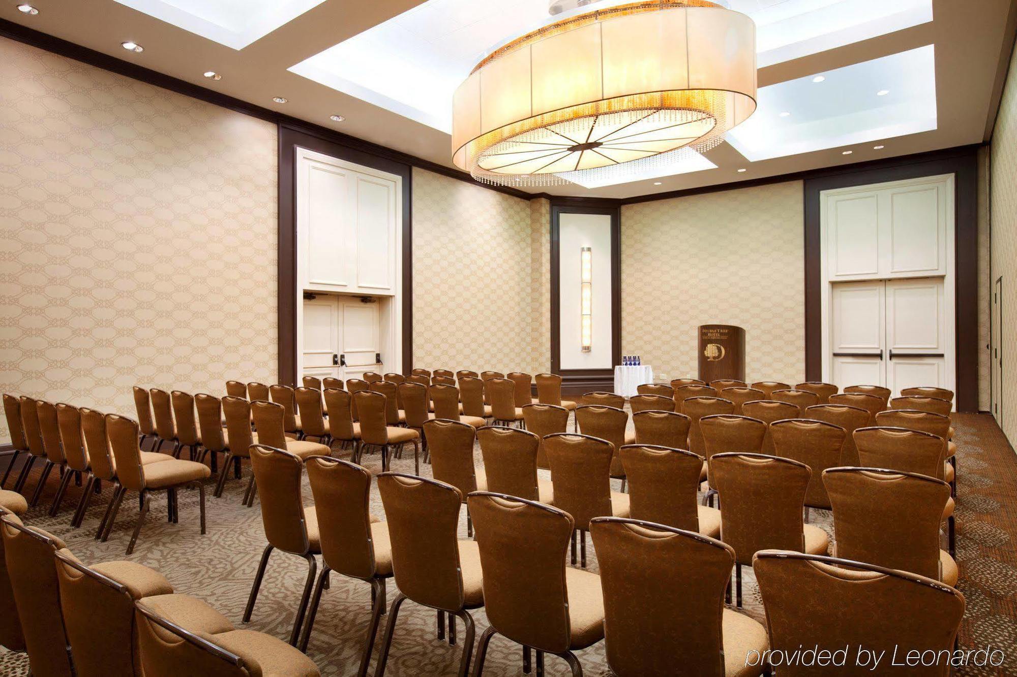 Doubletree By Hilton Hotel Boston - Bedford Glen 外观 照片